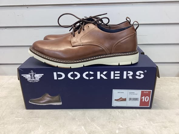 Dockers Men's Casual Dress Shoe - Size 10