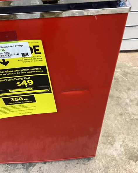 Frigidaire 3.1 cu. ft. 2 Door Retro Mini Fridge in Red