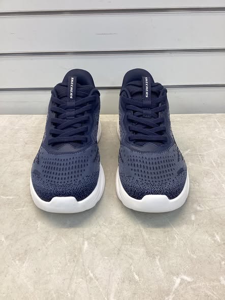 Skechers Men's Hands Free Skech-Edge Swift Fit Sneaker Size 8 - Navy