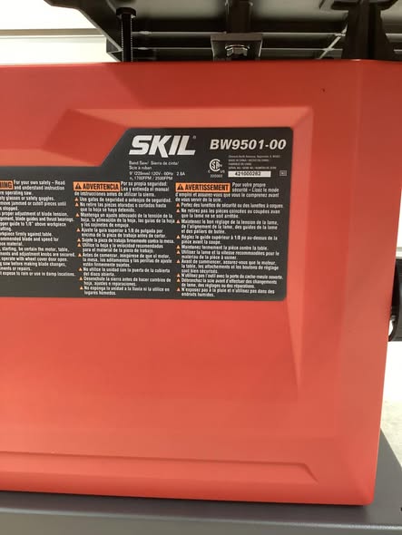 SKIL 9-Inch 2.8 -Amp Stationary Band Saw