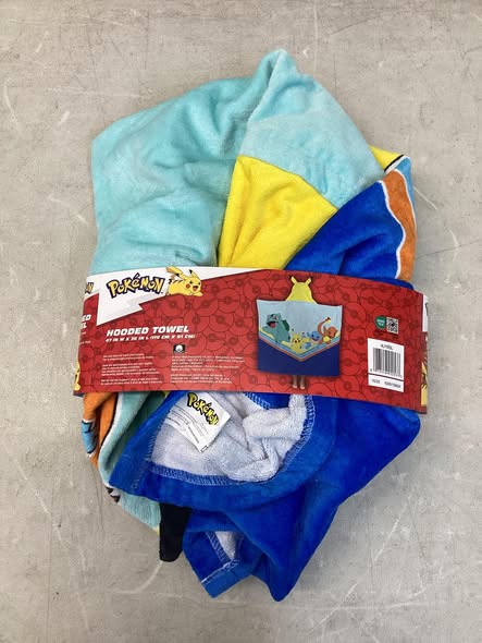 Pokemon 100% Cotton Hooded Towel With Hand Pockets