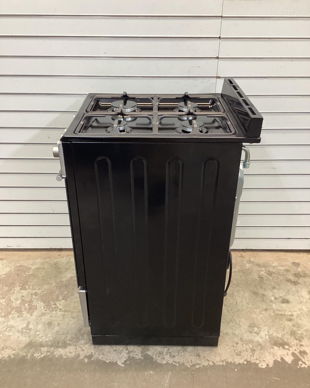 Hamilton Beach 20 In. Gas Range Oven with Shallow Tray in Stainless Steel
