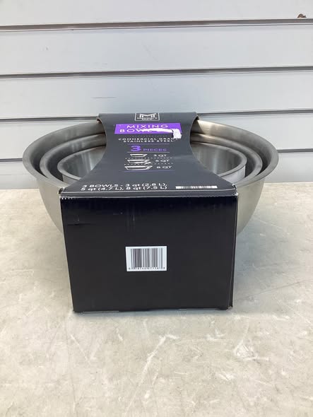 Member's Mark 3-Piece Stainless Steel Mixing Bowl Set