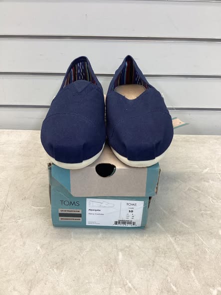 TOMS Women's Classic Canvas Shoe Size 10