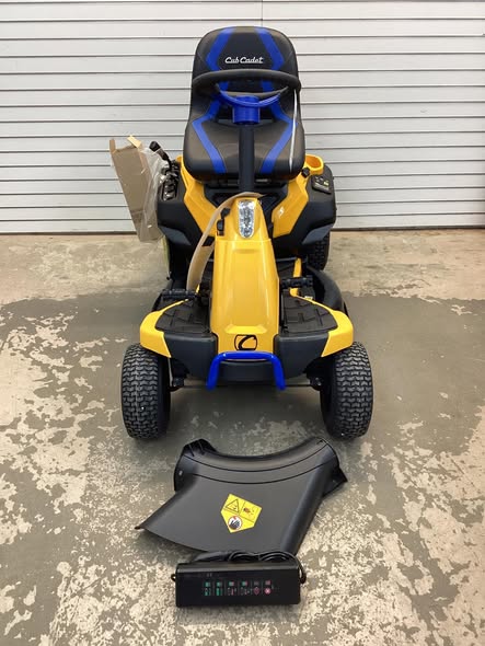Cub Cadet 30 in. 56-Volt MAX 30 Ah Battery Lithium-Ion Electric Drive Cordless Riding Lawn Tractor with Mulch Kit Included