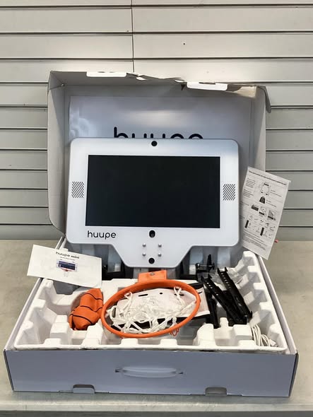Lightly Used Huupe Mini Pro Pack Smart Hoop