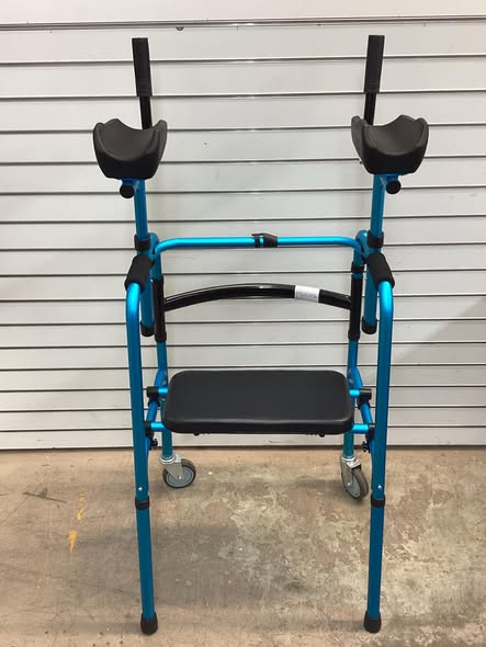 Costway Foldable Aluminum Alloy Walker Wheel Walking Frame with Seat and Armrest Pad