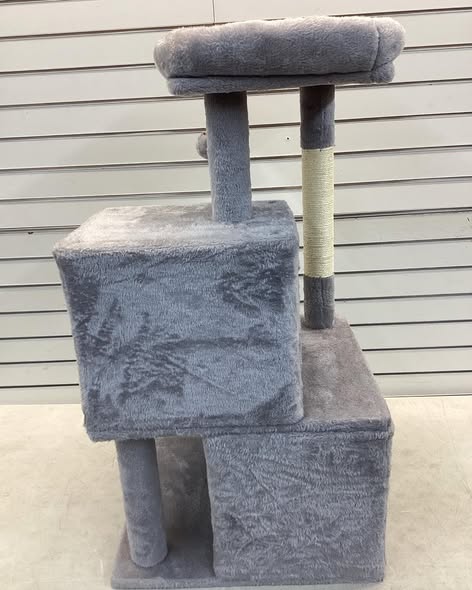 Cat Tree Luxury 34 in. Cat Tower with Double Condos, Spacious Perch.