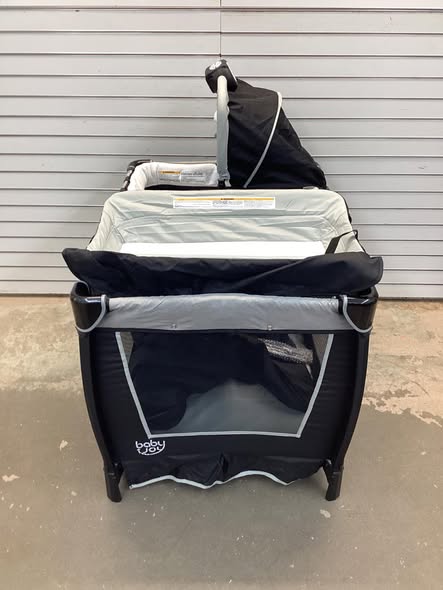 BABY JOY 5 in 1 Pack and Play, Portable Baby Playard with Bassinet & Diaper Changing Table, Bag, Infant Bassinet Crib Activity Center