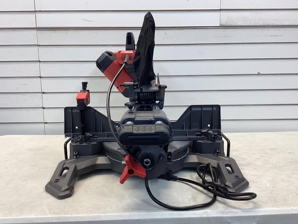 SKIL 10-in 15-Amp Dual Bevel Sliding Compound Corded Miter Saw