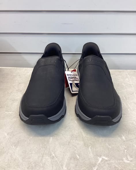 Skechers Men's Hands Free Swift Fit Sneaker Size 11 - Black
