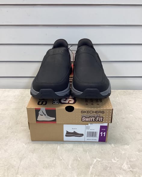 Skechers Men's Hands Free Swift Fit Sneaker Size 11 - Black