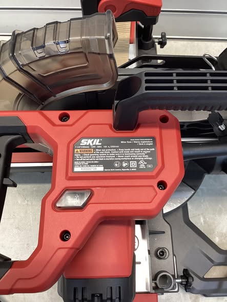 Skil 10 AMP 7-1/4 IN. SINGLE BEVEL SLIDING MITER SAW