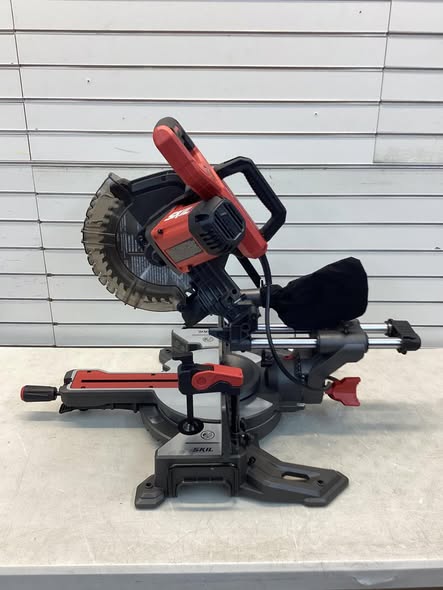 SKIL 10-in 15-Amp Dual Bevel Sliding Compound Corded Miter Saw