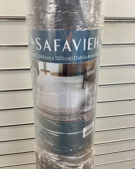 ASTER Safavieh Dahlia Area Rug 8’x10’
