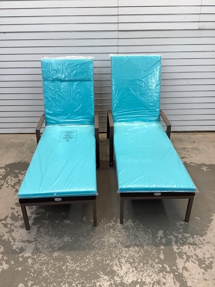 COSTWAY 2PCS Rattan Lounge Chair Outdoor, Patio Wicker Chaise Lounge with 5-Position Adjustable Backrest