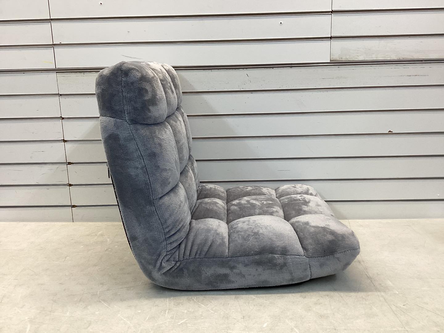 Costway 14-Position Adjustable Cushioned Floor Chair