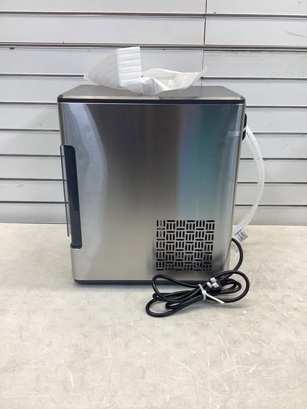 GE Profile Opal Nugget Ice Maker + Side Tank