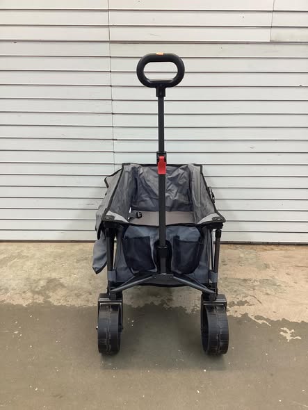 Member’s Mark All-Terrain Folding Wagon
