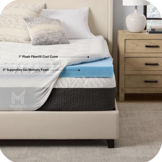 Member’s Mark 4" Pillow Top Gel Memory Foam Mattress Topper - Queen Size