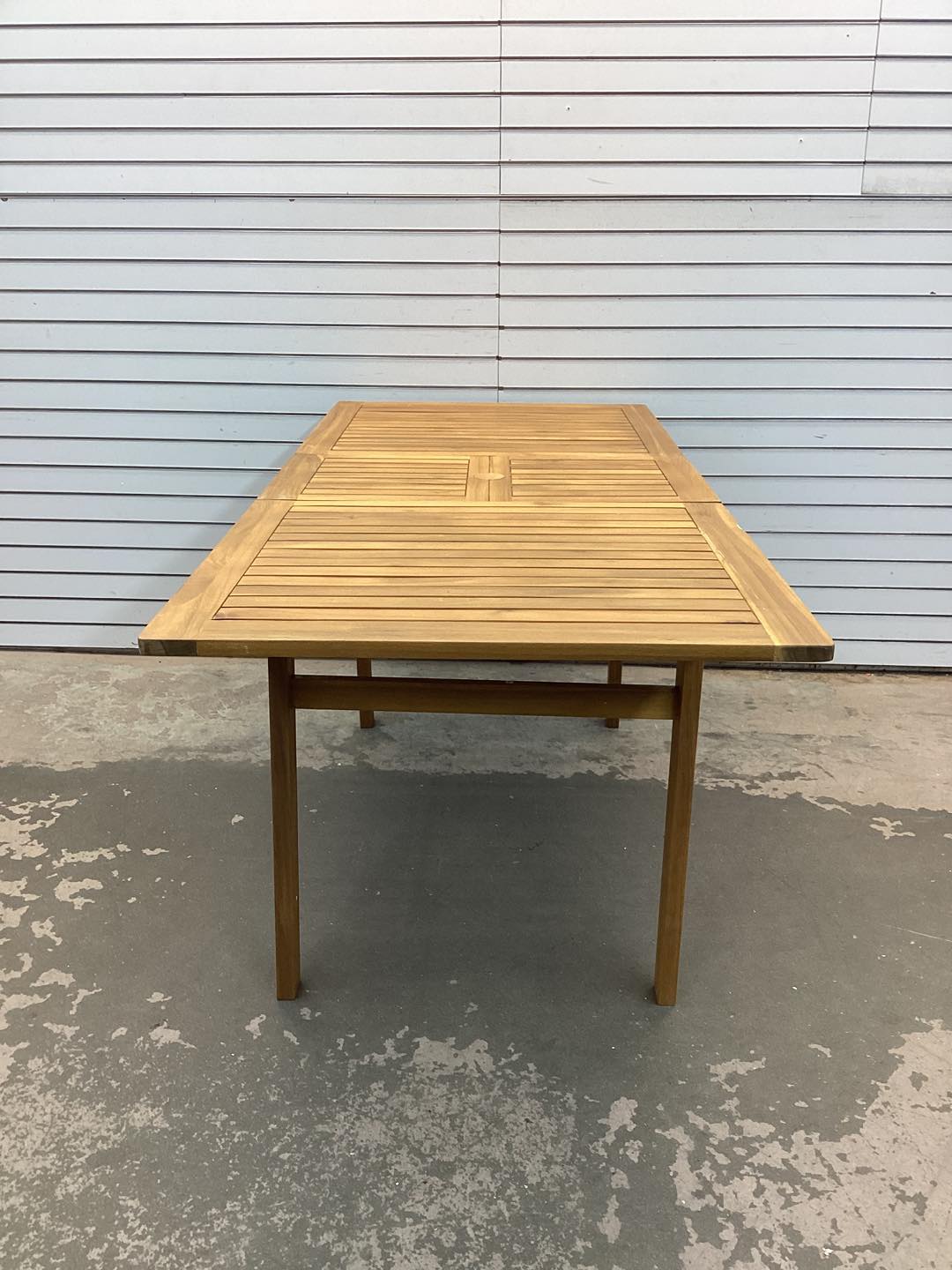 Costway Patio Dining Table Expandable for 6-8 People with Umbrella Hole Model# HW7366