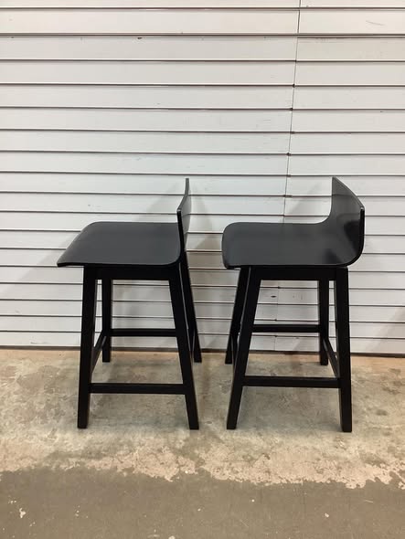 2PCS Costway 24.5 Inch Swivel Wooden Bar Stools with Rubber Wood Legs and Low Back
