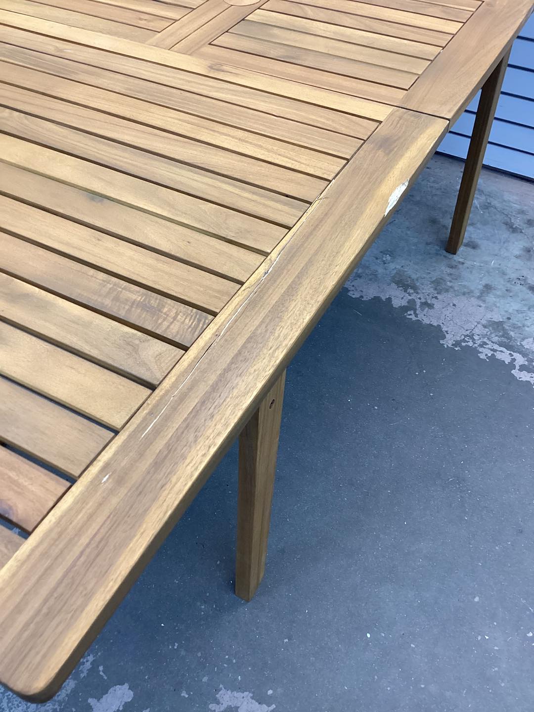 Costway Patio Dining Table Expandable for 6-8 People with Umbrella Hole Model# HW7366