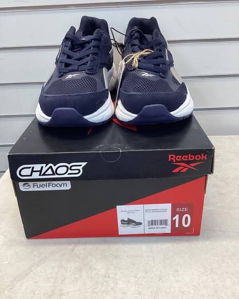 Reebok Men's Chaos Running Sneaker, dark blue, light grey, white. Size 10