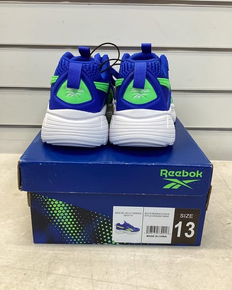 Reebok Boys Chaos Running Sneaker, blue/green/white, Size 13.