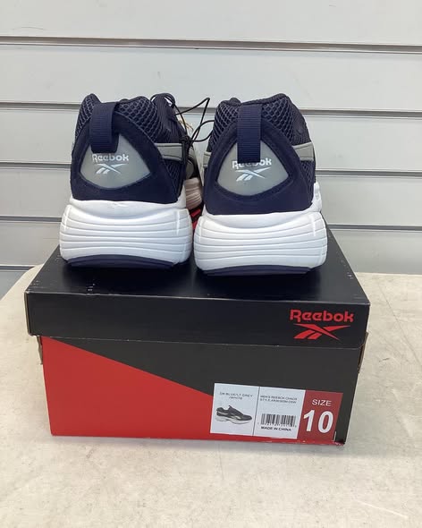 Reebok Men's Chaos Running Sneaker, dark blue, light grey, white. Size 10