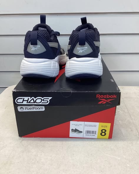 Reebok Men's Chaos Running Sneaker, dark blue, light grey, white. Size 8
