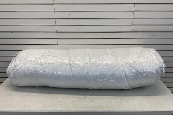 Member’s Mark 4" Pillow Top Gel Memory Foam Mattress Topper - Queen Size