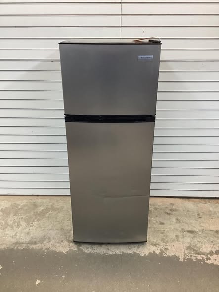 Frigidaire Gallery Top Mount Refrigerator, 7.5 cu ft, Stainless Steel