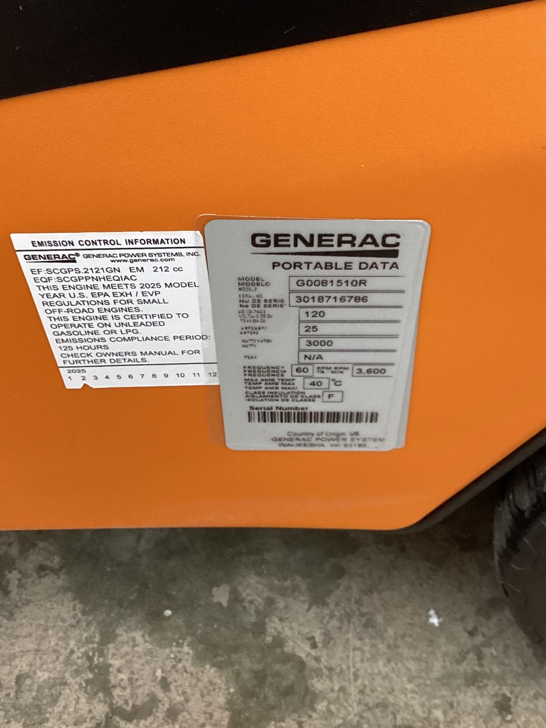Generac 3600 / 3000-Watt Dual Fuel Electric Switch Gasoline / Propane Inverter Portable Generator with COSense-IQ3600 DF