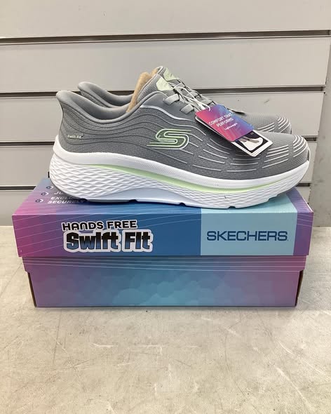 Skechers Women's Swift Fit Sneaker gray/light green/white. size 10