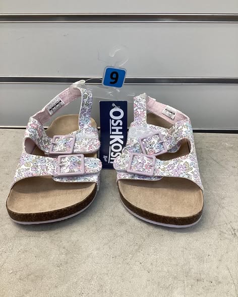 OshKosh B'Gosh Toddler girls Footbed Sandal size 9T