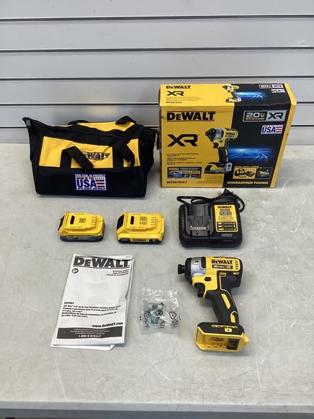 DEWALT XR 20-volt max 1/4-in Brushless Cordless Impact Driver with Batteries and Charger