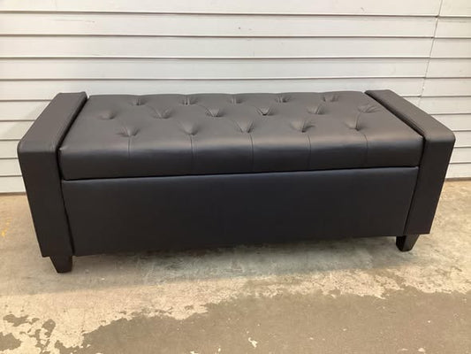 50.5‘ Wide Tufted Faux Leather Upholstered Storage Bench