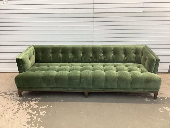 Bari 91'' Tufted Tuxedo Sofa