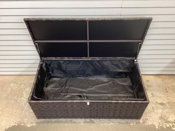 Outdoor Wicker Patio Coffee Table with Storage