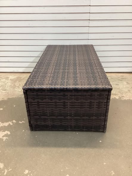 Outdoor Wicker Patio Coffee Table with Storage