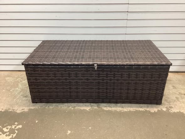 Outdoor Wicker Patio Coffee Table with Storage