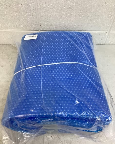 Rectangle Swimming Pool Cover 12-MIL Heat Retaining Pool Solar Blanket