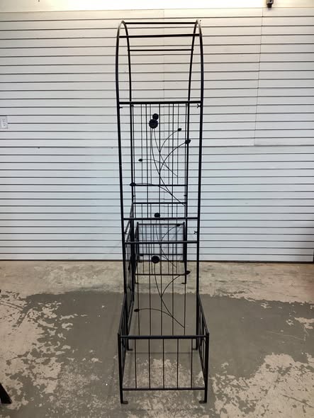 Costway - 87" Garden Arbor Arched Lockable Gate Top Arbor Trellis with Side Planters - Black