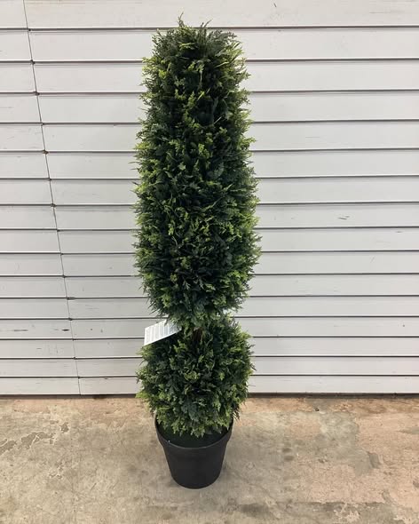 4 Feet Artificial Boxwood Topiary Tree with Natural Vines and PE Leaves