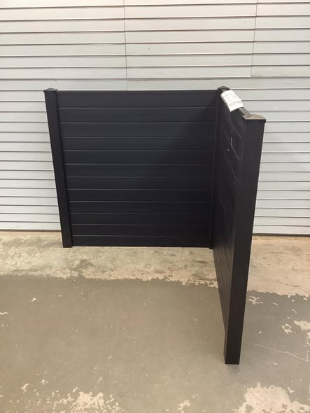 Costway Freestanding 48 x 48 Inch Air Conditioner Fence with Metal Ground Stakes