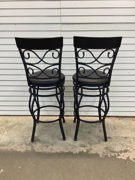 Set of 2 Costway 30 Inch Bar Stool with Backrest and Footrest