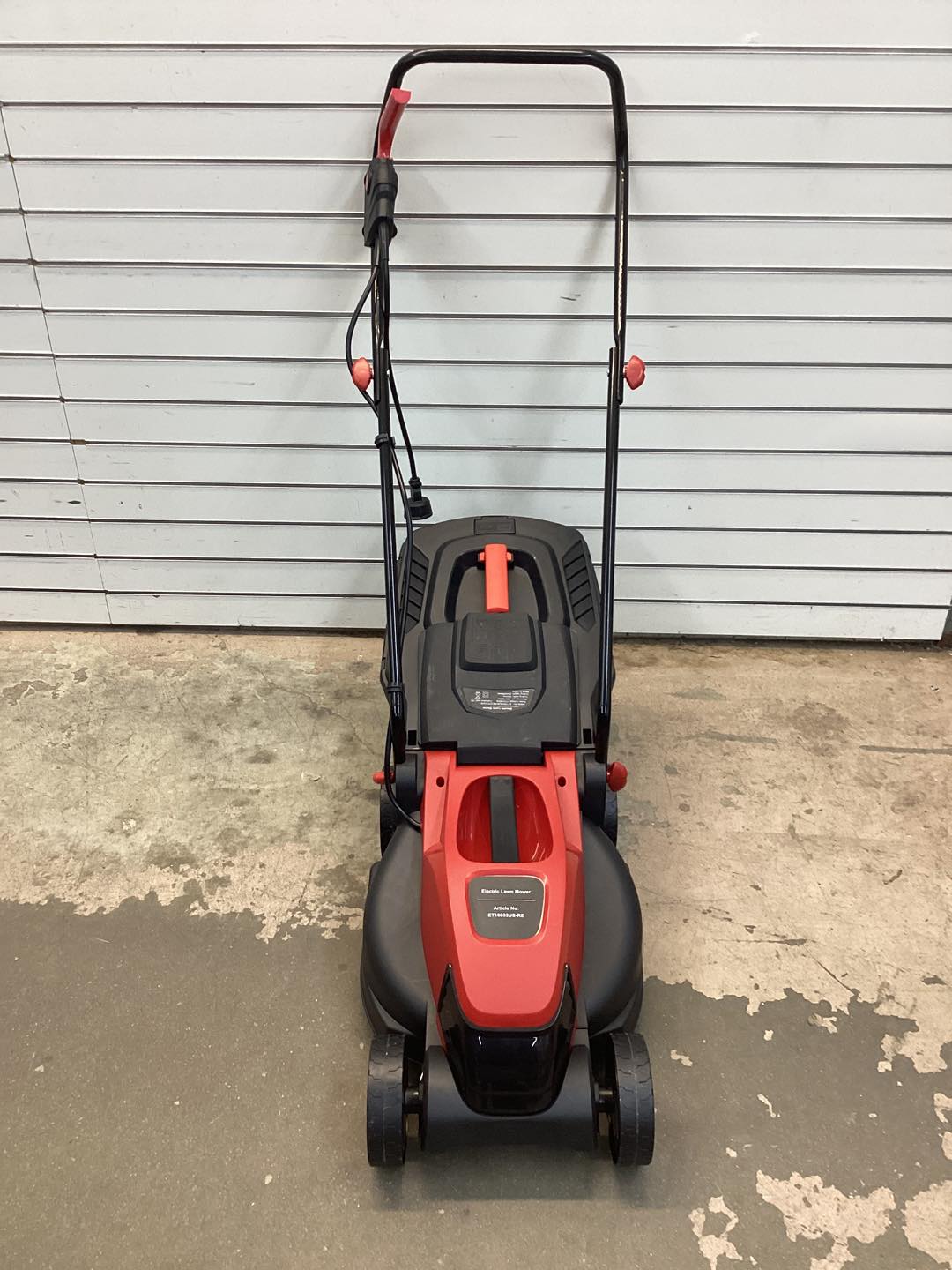 Costway 12-AMP 13.5 Inch Adjustable Electric Corded Lawn Mower with Collection Box