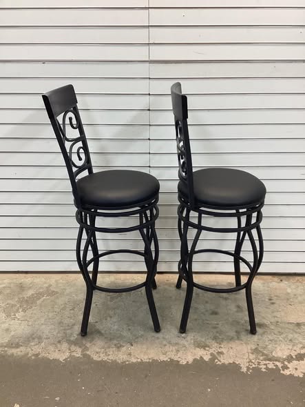 Set of 2 Costway 30 Inch Bar Stool with Backrest and Footrest