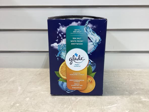 Glade PlugIns Scented Oil, Sky & Sea Salt with Coastal Sunshine Citrus, 1 Warmer + 9 Refills